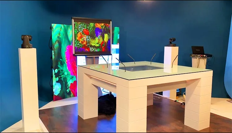Insatallation d'ecran LED sur le plateau de LMTV